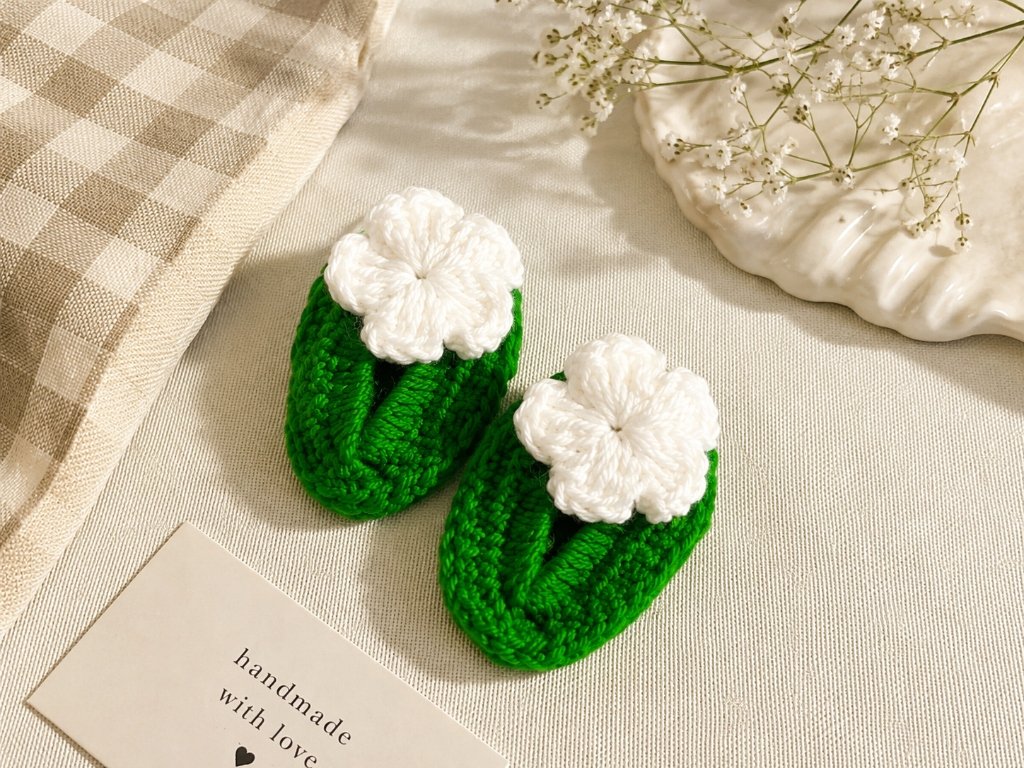 Crochet Floral Baby Booties